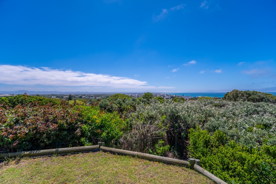 4 Bedroom Property for Sale in St Francis Bay Village Eastern Cape